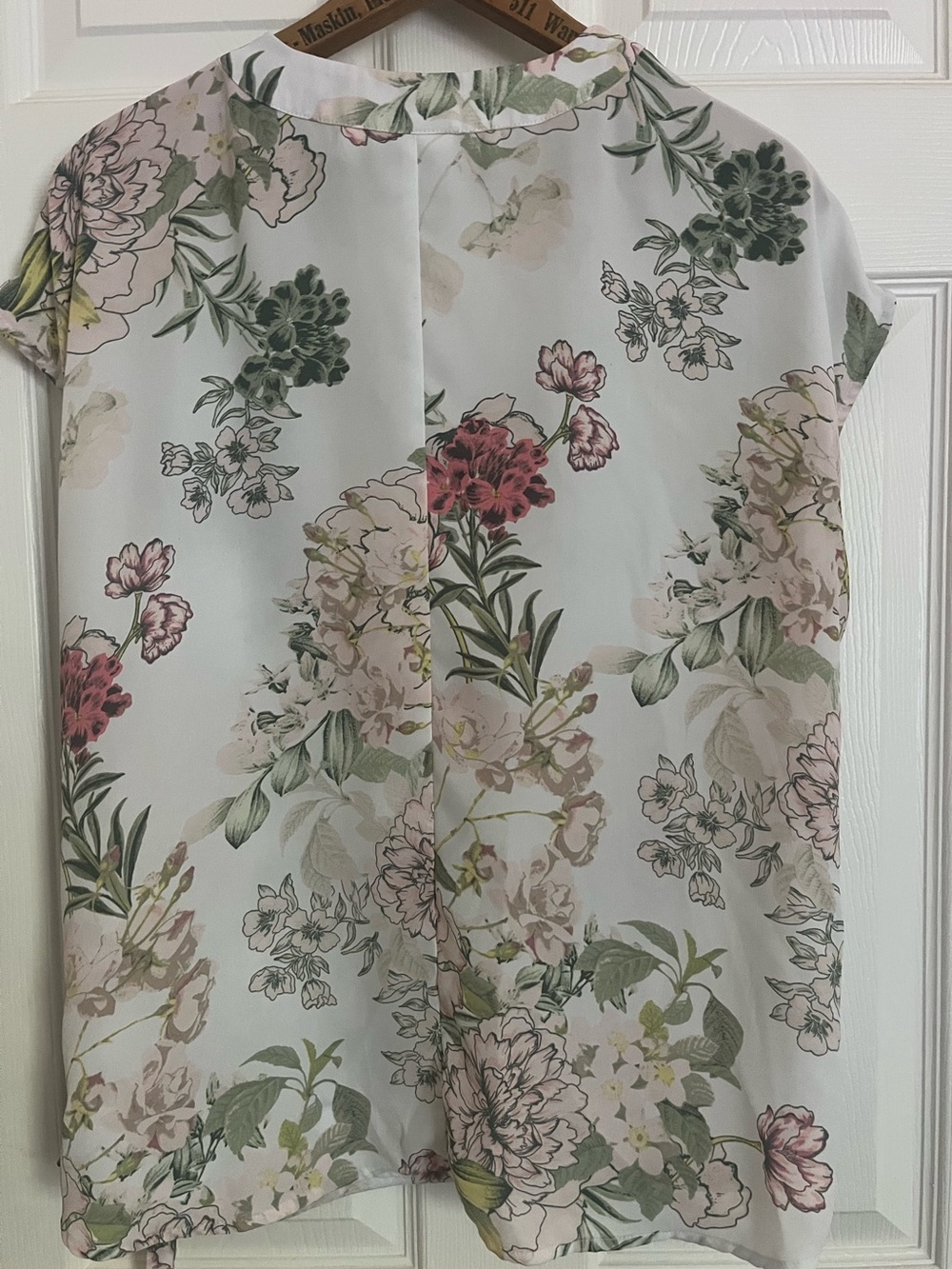 SOHO New York & Company Floral Sheer Faux Wrap Style top - Picture 2 of 6